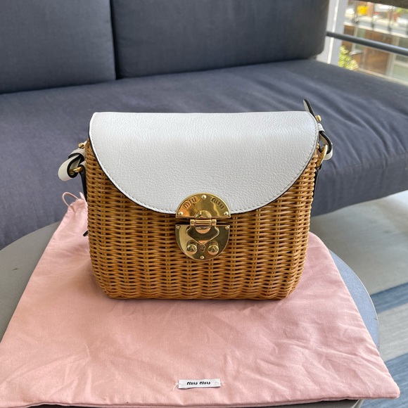 Miu Miu wicker and leather shoulder bag - Picture 11 of 11